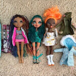 Set of 3 Rainbow High Dolls with Clothes, Accessories & Sleeping Bag